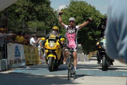 vittoria d'errico lungo gran fondo colli piceni 2008 177.jpg